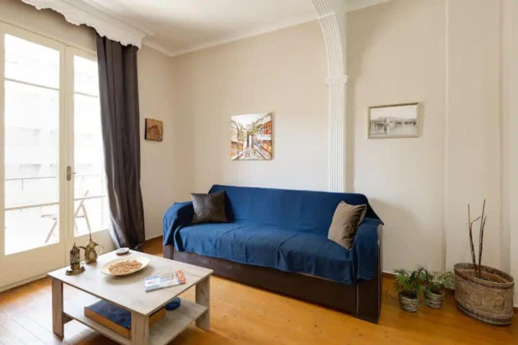 Private Pristine Balcony Home- Heart Of The Center 塞萨洛尼基 外观 照片